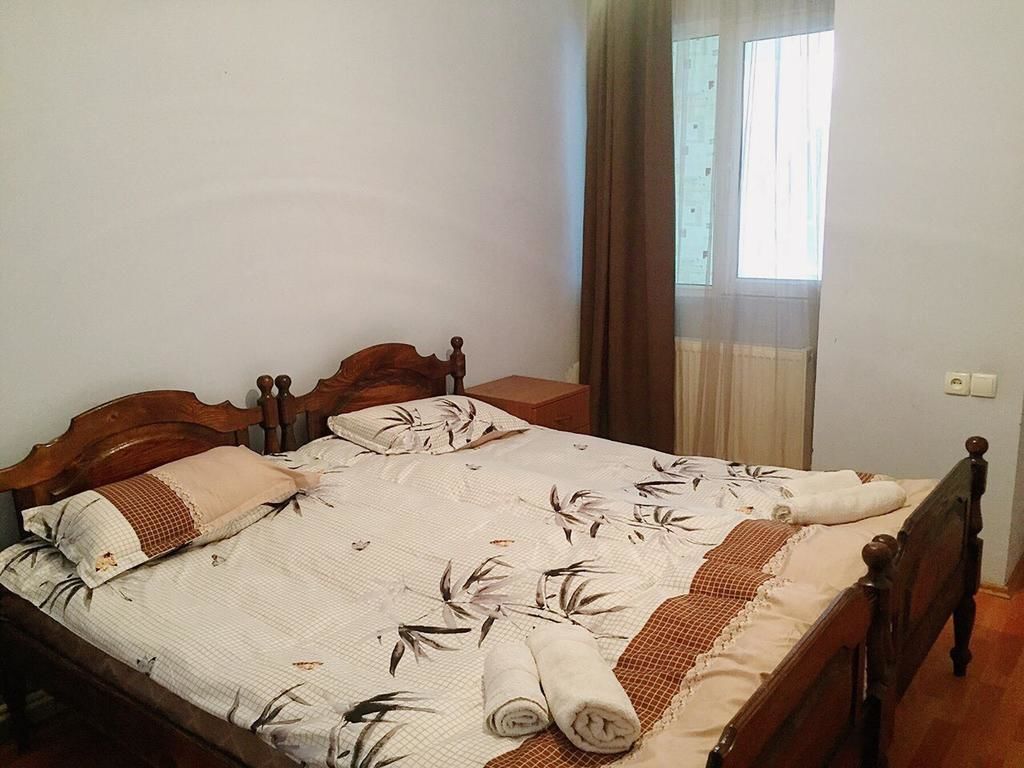 Хостелы LOST INN KAZBEGI Степанцминда