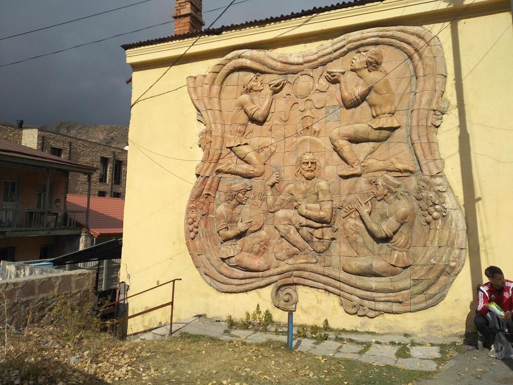 Хостелы LOST INN KAZBEGI Степанцминда-7